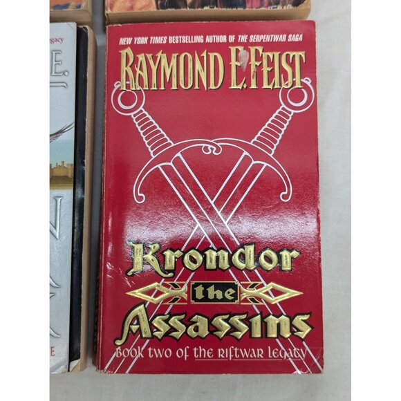 Raymond E. Feist Paperback Books Lot of 4 Read Description - Picture 5 of 7